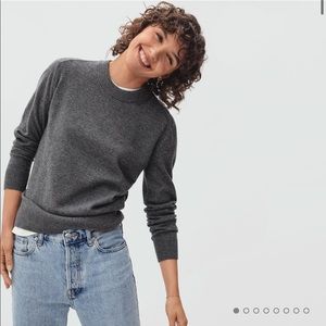 Cashmere Crew size M EVERLANE